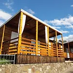 פארק נופש Saxida Wine Estate Zalosce