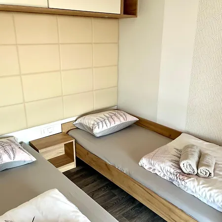 Saxida Wine Estate 3*