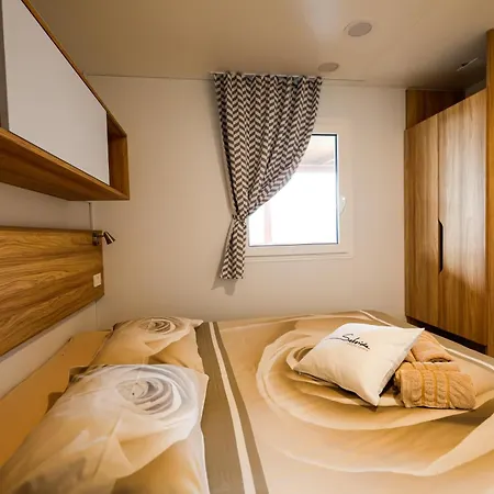 Saxida Wine Estate 3*