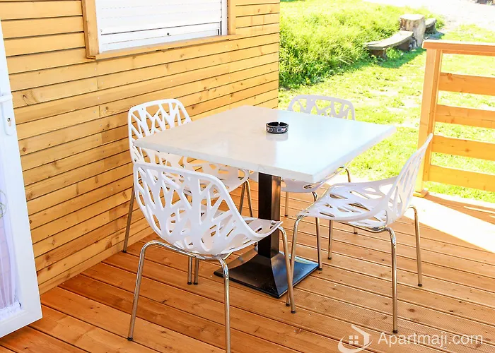 Vakantiepark Saxida Wine Estate Zalosce