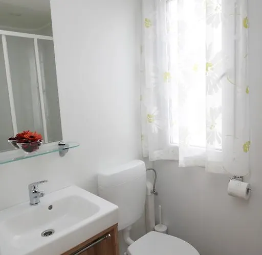 Saxida Wine Estate 3*